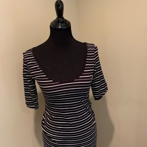 Grace elbow sleeve tee shirt